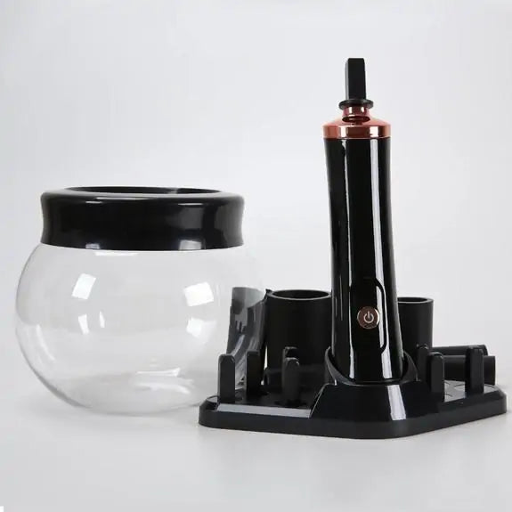 Liquid Makeup Brush Cleaner Solution – Fast-Acting Formula for Hygienic, Long-Lasting Brushes