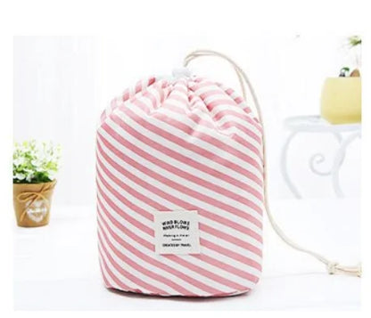 Waterproof Makeup Bag – Spill-Proof Travel Cosmetics Bag with Multiple Compartments