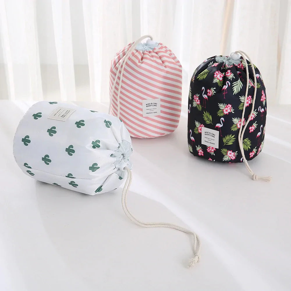 Waterproof Makeup Bag – Spill-Proof Travel Cosmetics Bag with Multiple Compartments