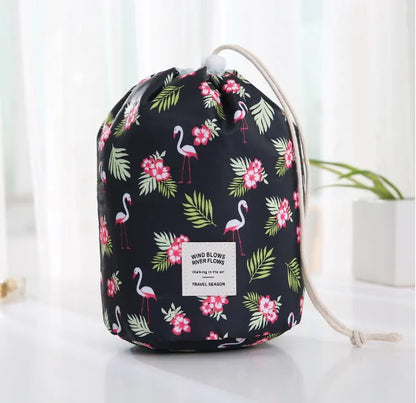 Waterproof Makeup Bag – Spill-Proof Travel Cosmetics Bag with Multiple Compartments