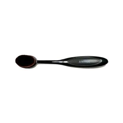 Synthetic All-in-1 Oval Makeup Brush – Streak-Free Blending for Foundation, Powder & Primer